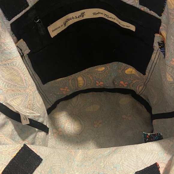 Thirty-One Retro Metro large Black tote, Colorful boho print, NWOT - Picture 6 of 6